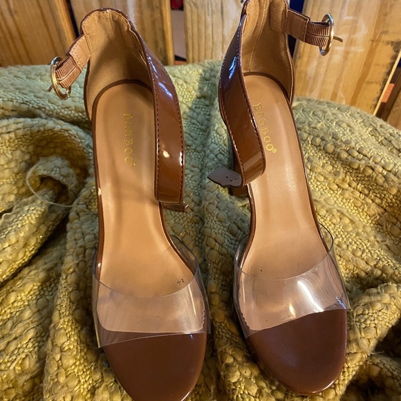 Bamboo Brown platform heel (Price Firm) - Picture 2 of 3